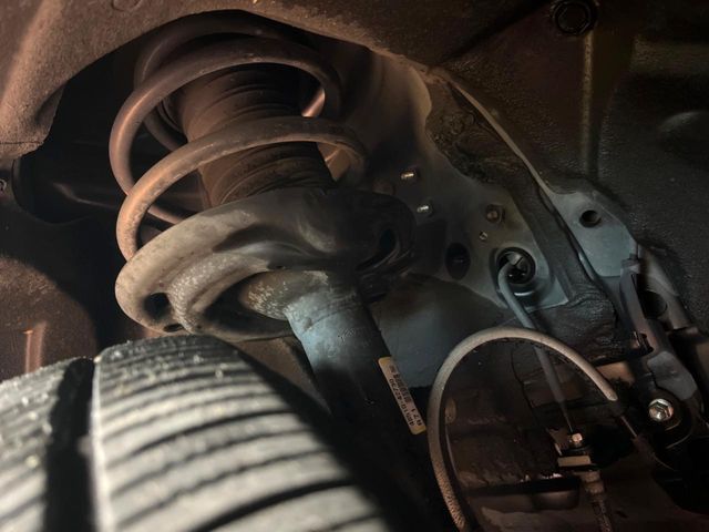 TOYOTA RAV4 HYBRID 4WD 2019 Image 31