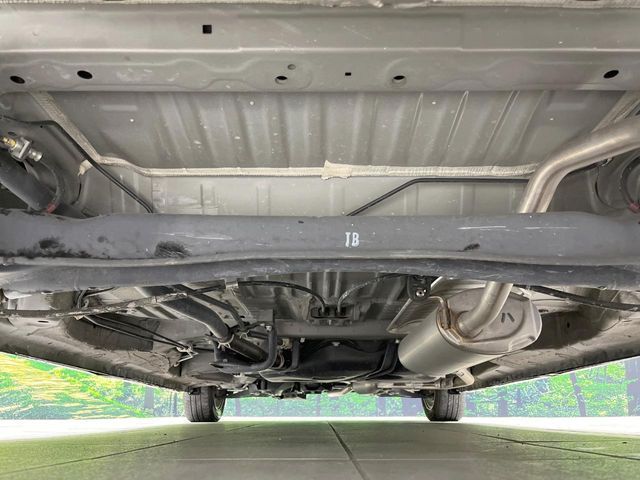 HONDA N BOX CUSTOM 2019 Image 31