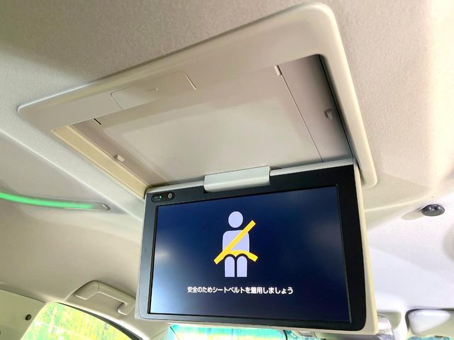 TOYOTA VELLFIRE 2019 Image 31