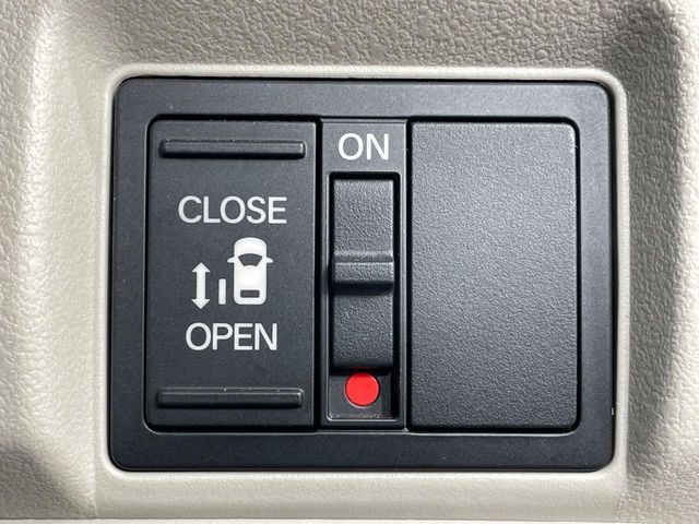 HONDA N BOX 2023 Image 31