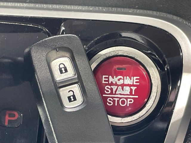 HONDA N BOX 2016 Image 31