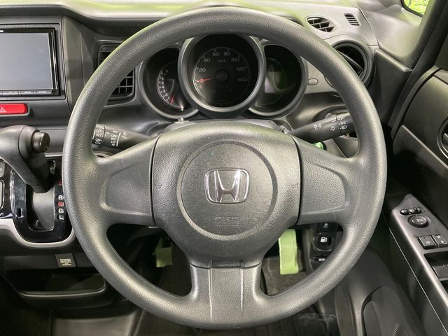 HONDA N BOX 2016 Image 31