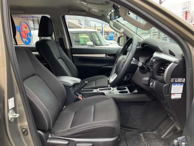 TOYOTA HILUX 4WD 2022 Image 31