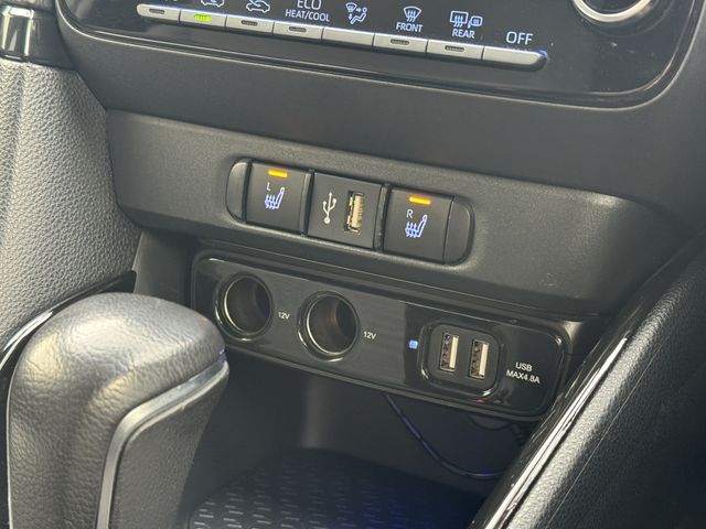 TOYOTA YARIS HYBRID 2021 Image 31