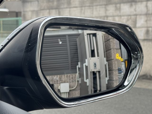 TOYOTA YARIS HYBRID 2021 Image 31