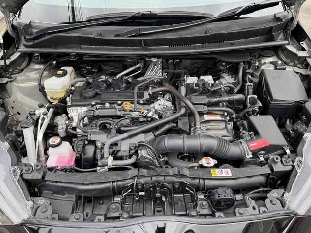 TOYOTA YARIS HYBRID 2021 Image 31