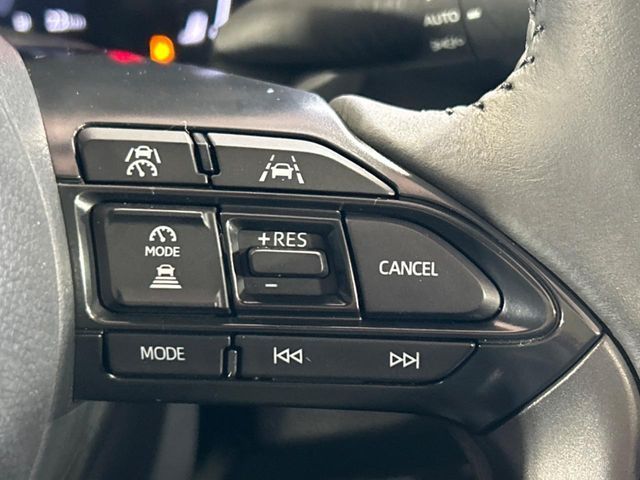 TOYOTA YARIS CROSS HYBRID 2025 Image 31