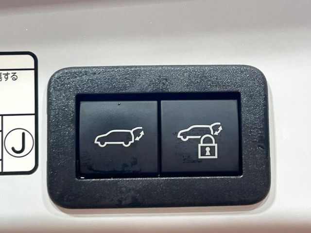 TOYOTA YARIS CROSS HYBRID 2025 Image 31