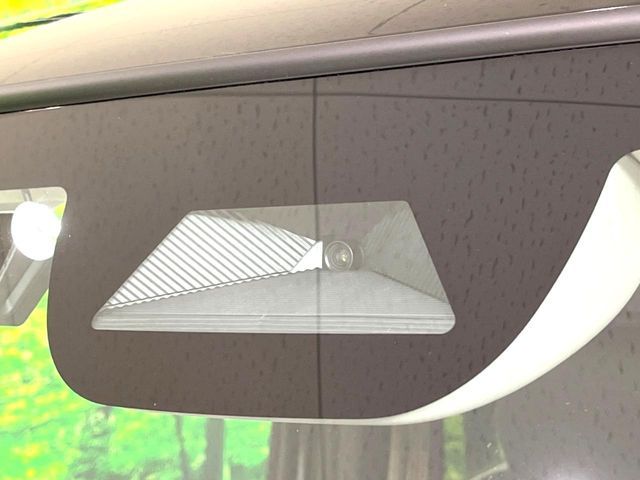 HONDA N BOX 2024 Image 31