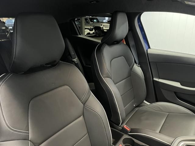 RENAULT LUTECIA 2024 Image 31