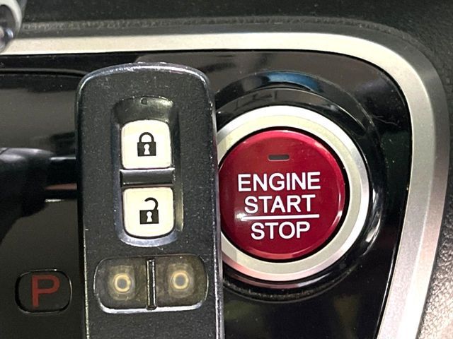 HONDA N BOX CUSTOM 2015 Image 31