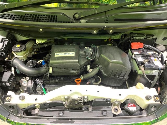 HONDA N BOX CUSTOM 2015 Image 31