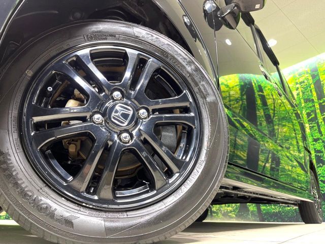 HONDA N BOX CUSTOM 2017 Image 31