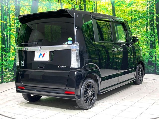 HONDA N BOX CUSTOM 2017 Image 31