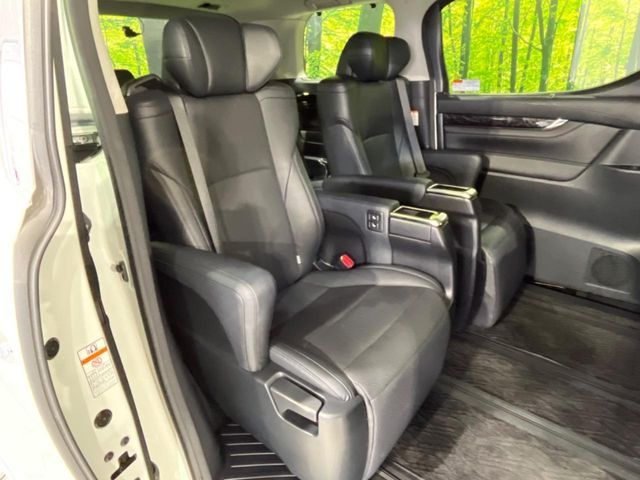 TOYOTA ALPHARD 2018 Image 31