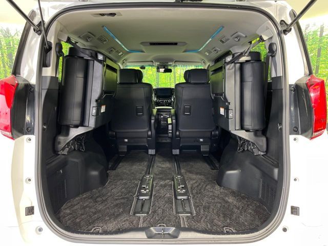 TOYOTA ALPHARD 2018 Image 31