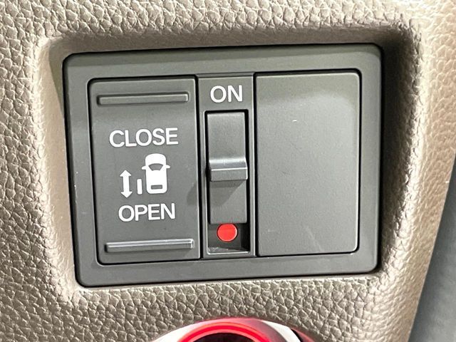 HONDA N BOX 2020 Image 31