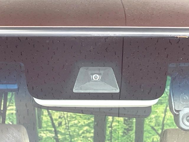 HONDA N BOX 2020 Image 31