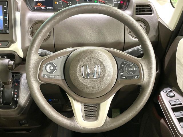 HONDA N BOX 2020 Image 31