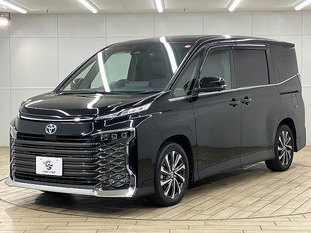 TOYOTA VOXY HYBRID 2023 Image 31