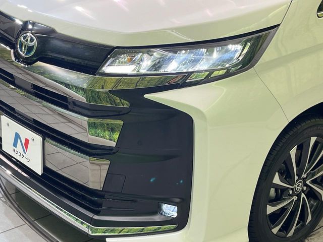TOYOTA NOAH HYBRID 2023 Image 31