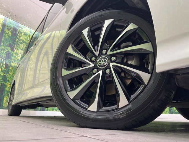 TOYOTA NOAH HYBRID 2023 Image 31