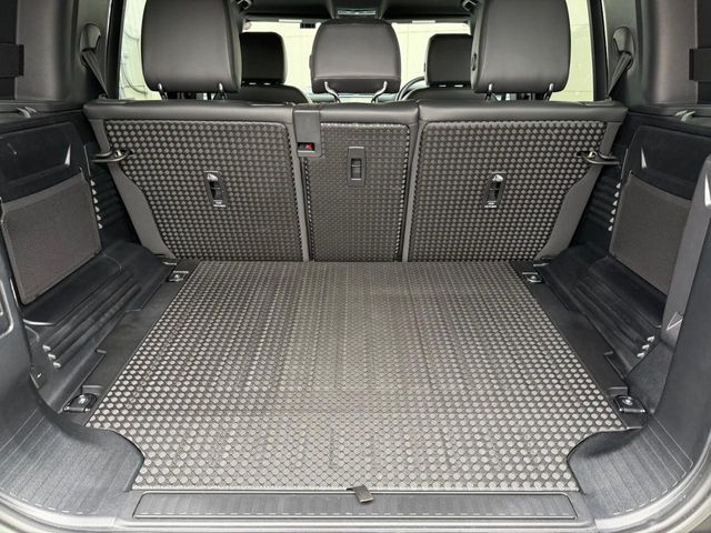 ROVER DEFENDER 2023 Image 31