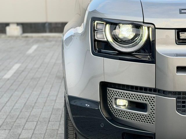 ROVER DEFENDER 2024 Image 31