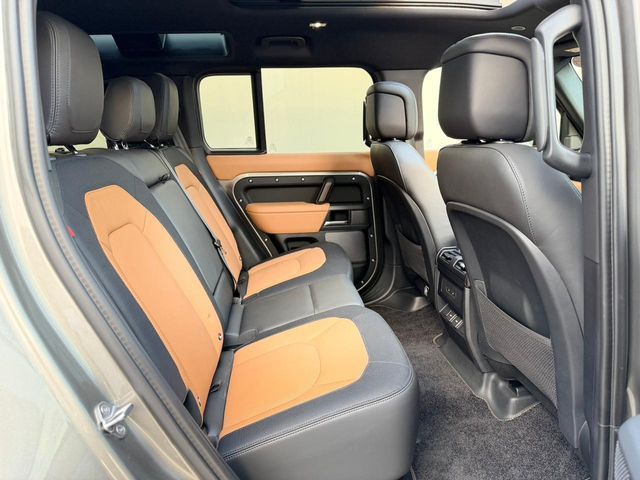 ROVER DEFENDER 2024 Image 31