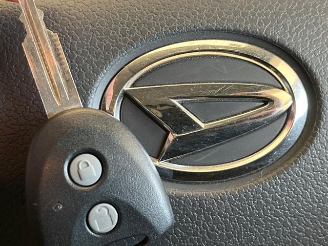 DAIHATSU MIRA E:S 2015 Image 31