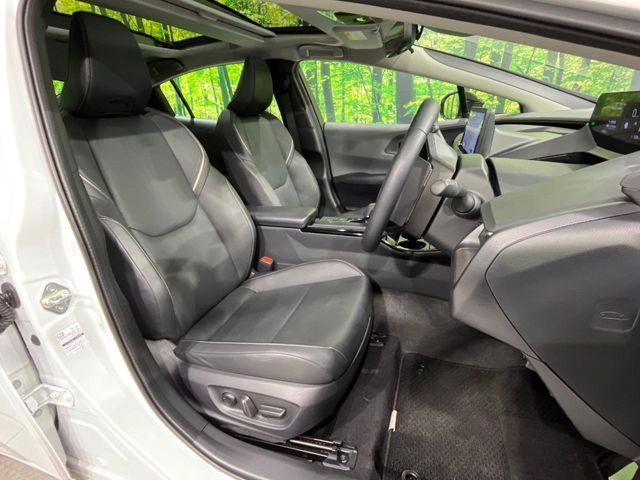 TOYOTA PRIUS 4WD 2025 Image 31