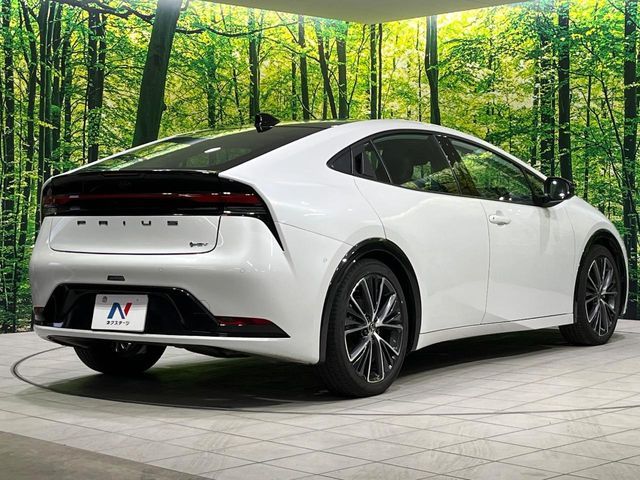 TOYOTA PRIUS 4WD 2025 Image 31