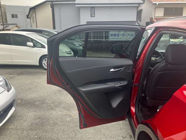 CADILLAC XT4 2025 Image 31