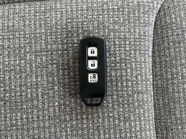 HONDA N BOX 2022 Image 31