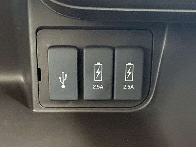 HONDA N BOX 2022 Image 31