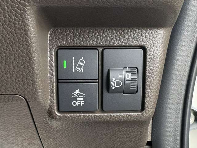 HONDA N BOX 2022 Image 31