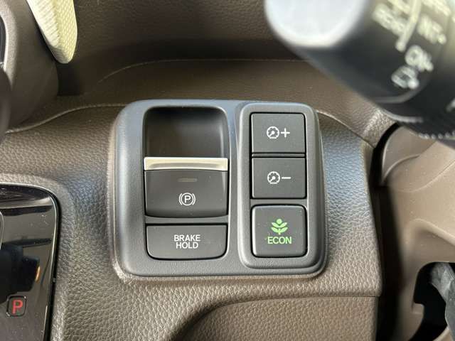 HONDA N BOX 2022 Image 31