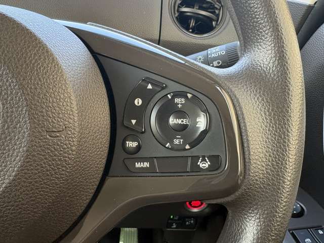 HONDA N BOX 2022 Image 31