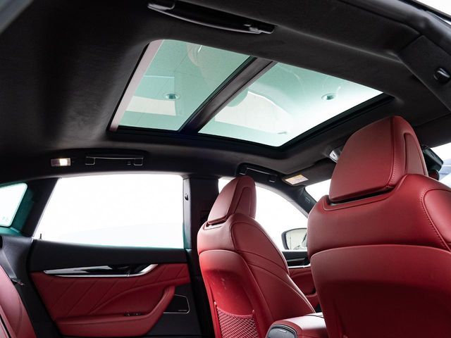 MASERATI LEVANTE 2023 Image 31