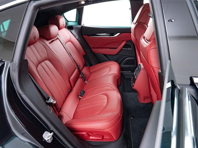 MASERATI LEVANTE 2023 Image 31