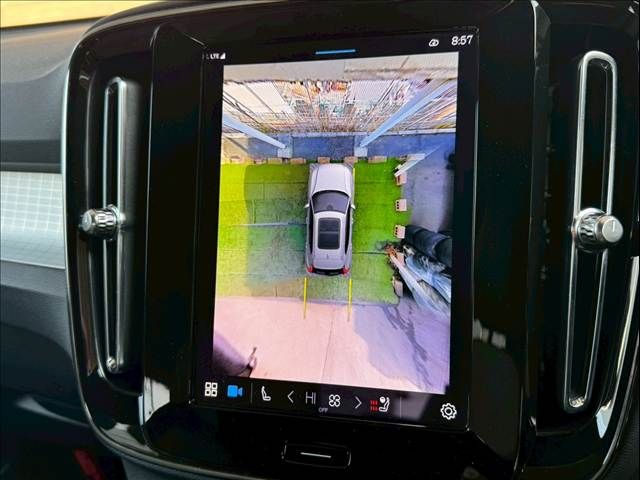 VOLVO XC40 2023 Image 31