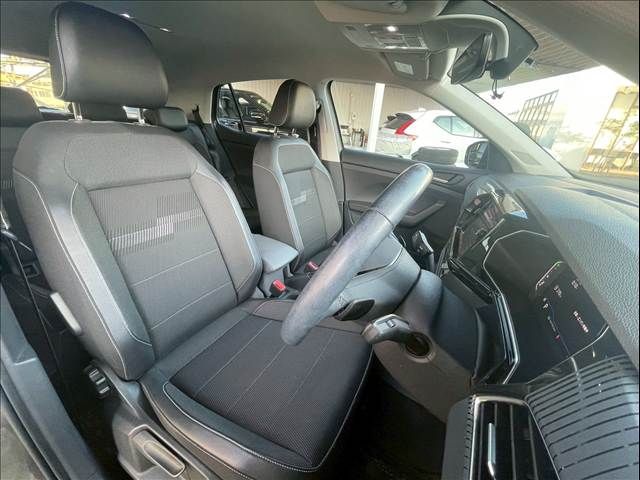 VOLKSWAGEN T-CROSS 2021 Image 31