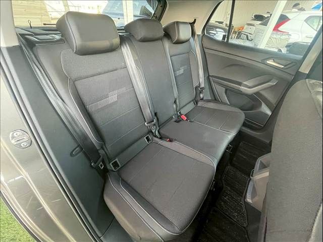 VOLKSWAGEN T-CROSS 2021 Image 31