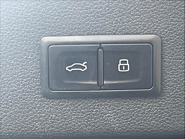 VOLKSWAGEN T-CROSS 2021 Image 31