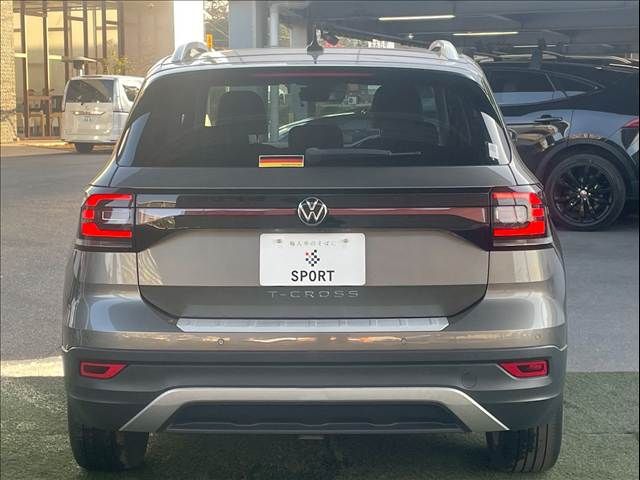 VOLKSWAGEN T-CROSS 2021 Image 31