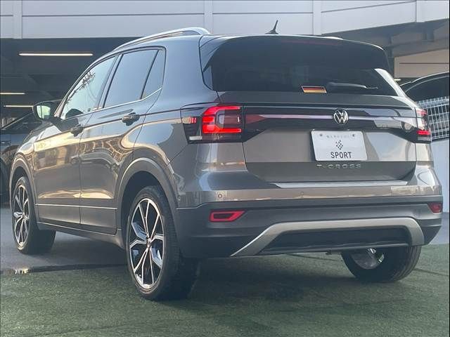 VOLKSWAGEN T-CROSS 2021 Image 31