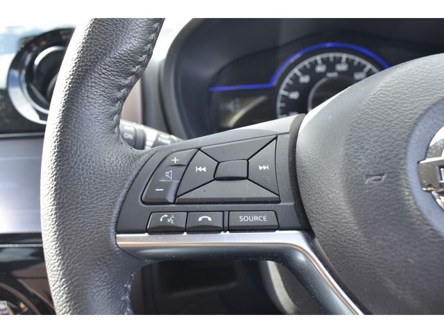 NISSAN NOTE 2018 Image 31