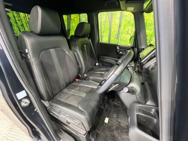 HONDA N BOX CUSTOM 2021 Image 31