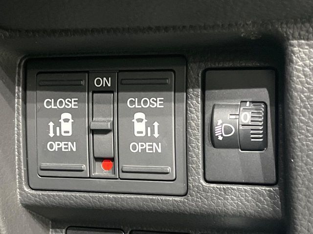 HONDA STEPWAGON E:HEV SPAD 2023 Image 31