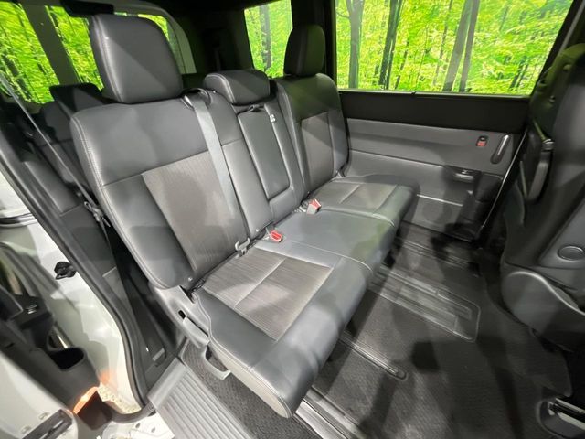 HONDA STEPWAGON E:HEV SPAD 2023 Image 31